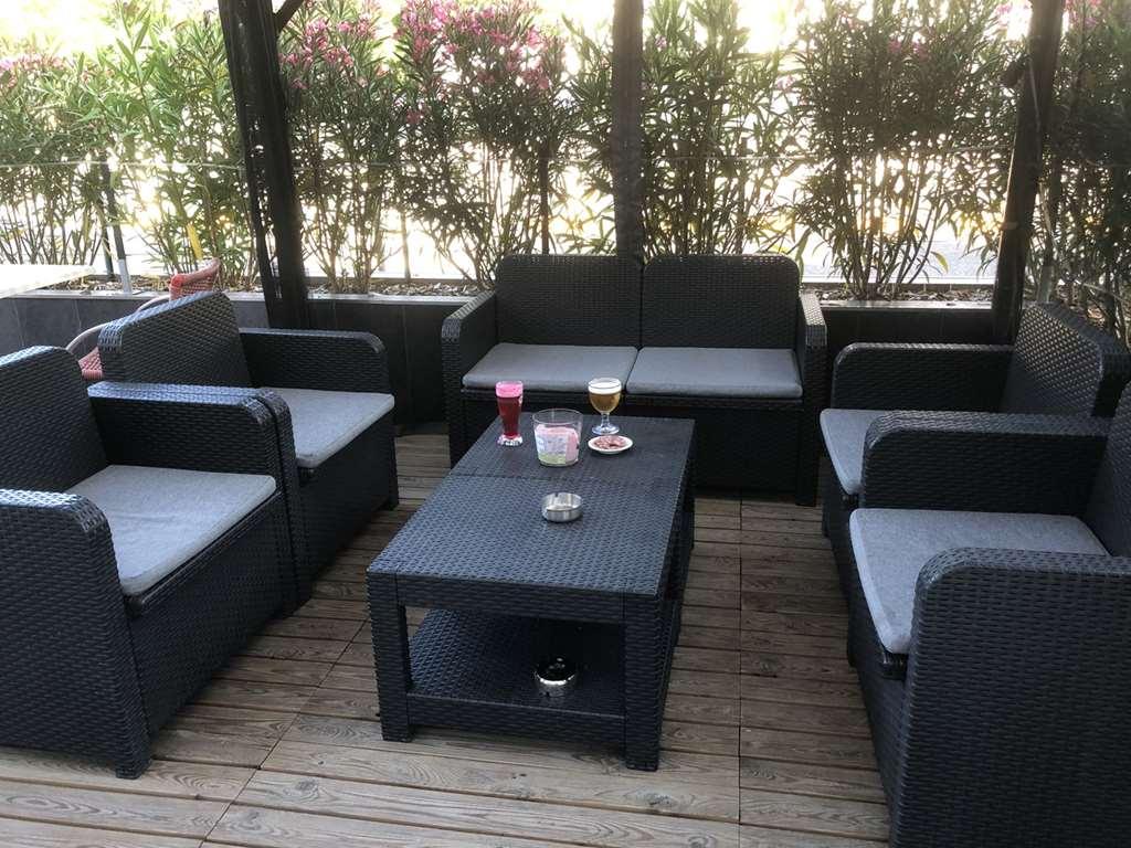 Brit Hotel Brive La Gaillarde - Restaurant La Limousine Malemort Restaurant photo